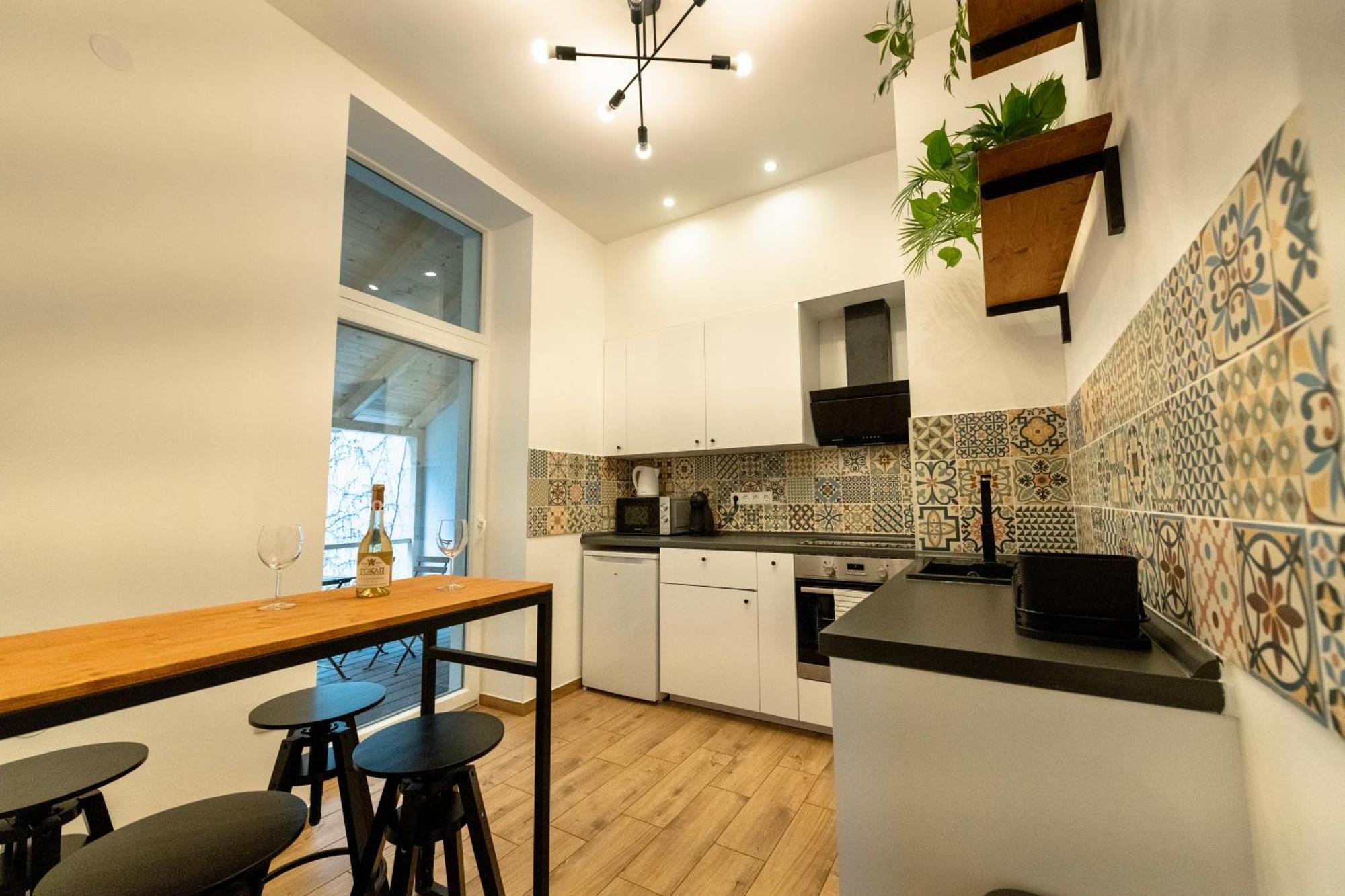 Vinitus Budapest Centro Buitenkant foto