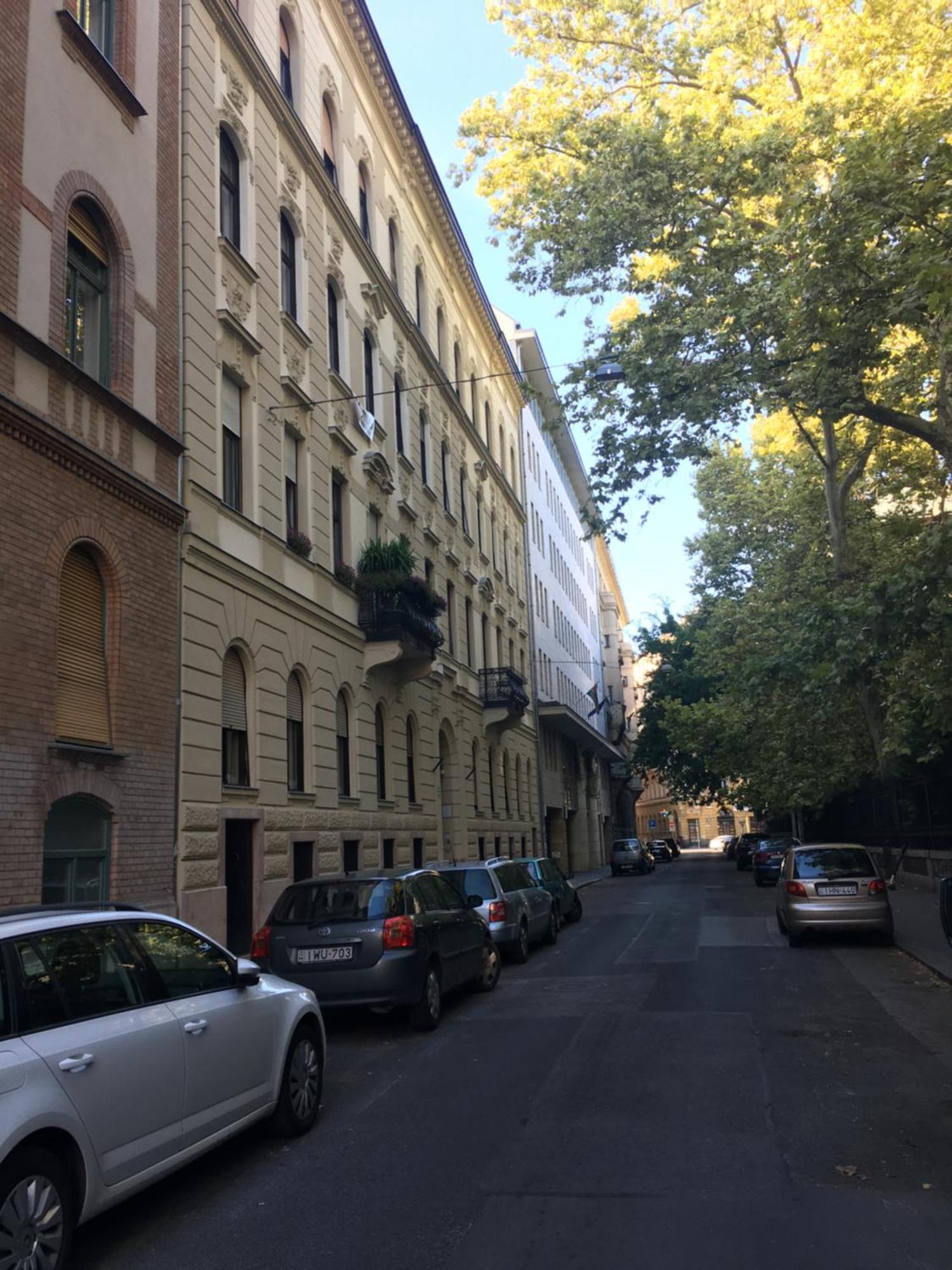 Vinitus Budapest Centro Buitenkant foto